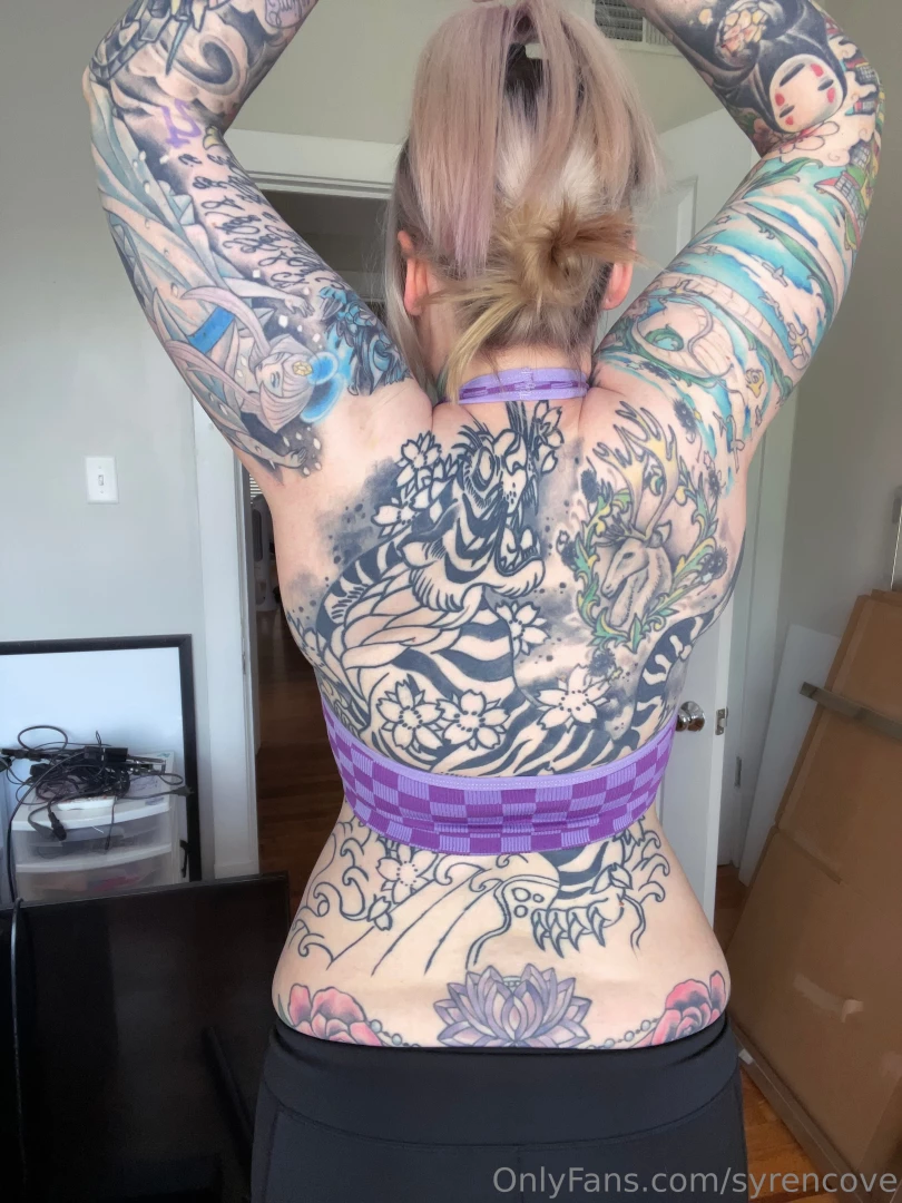 I have a bunch of nudes to edit tonight 3 