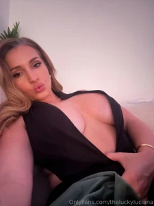 Happy monday part 3544