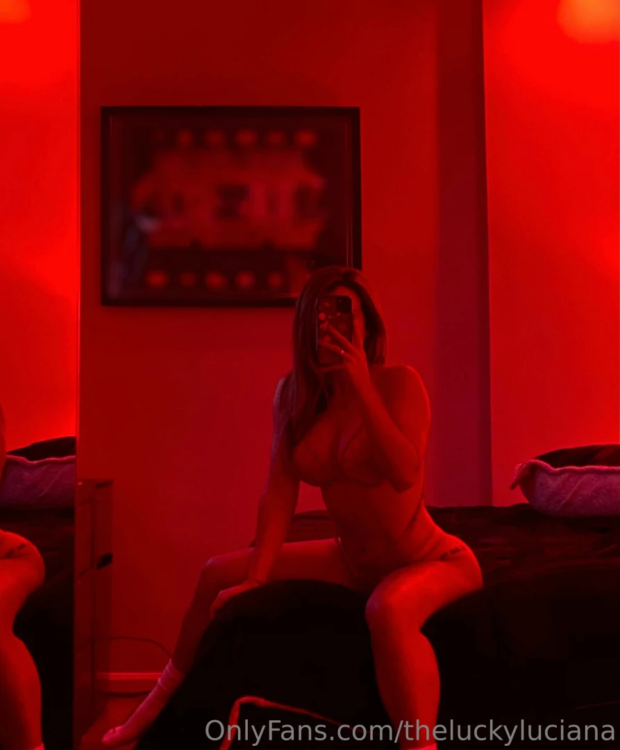 Would you stay all day in bed with me 