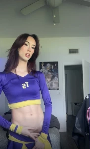 I m your best view all eyes on me