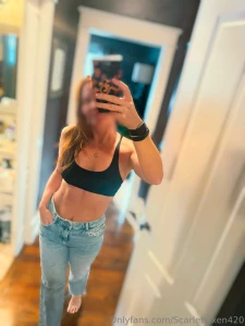 I m ready for hump day message me with a tip and a sexy message for a