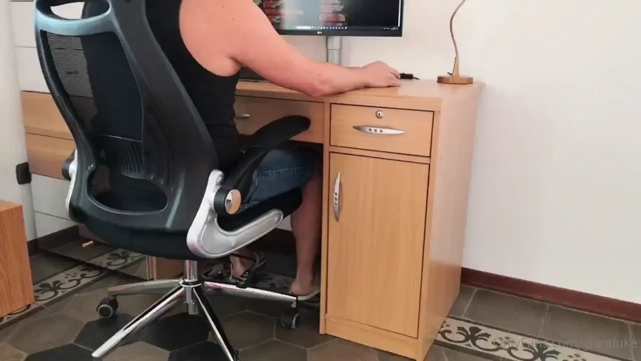 Sentenced slaves luke was simply a god to the tiny humants living into 