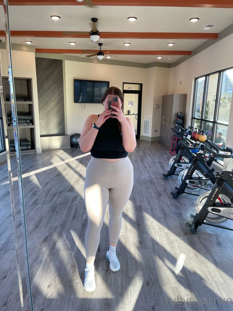 Me in my new gym haven t checked out the bathroom yet hopefully a good part 1 