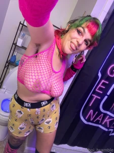 Also i cut and dyed my own hair did you notice or were you just being