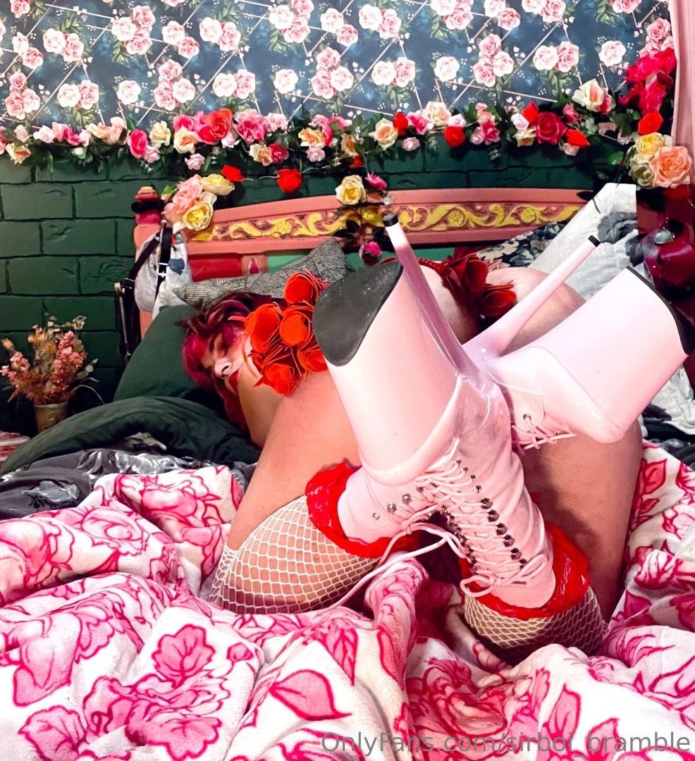 A dozen roses and a dozen poses five dollars to unlock and see 