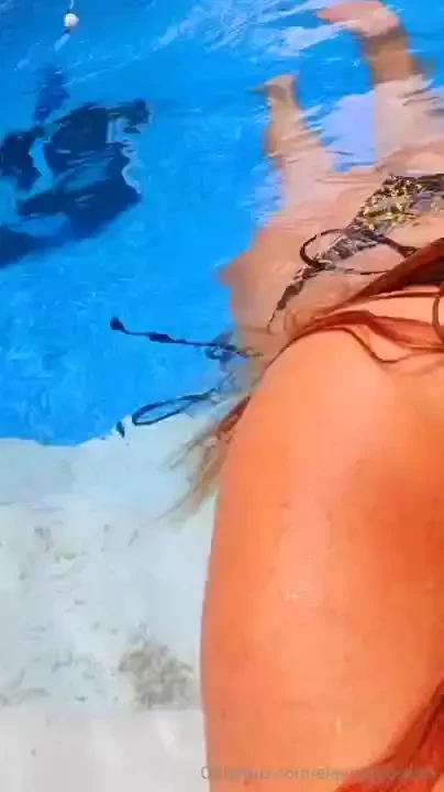 Better view of the new swimsuit 