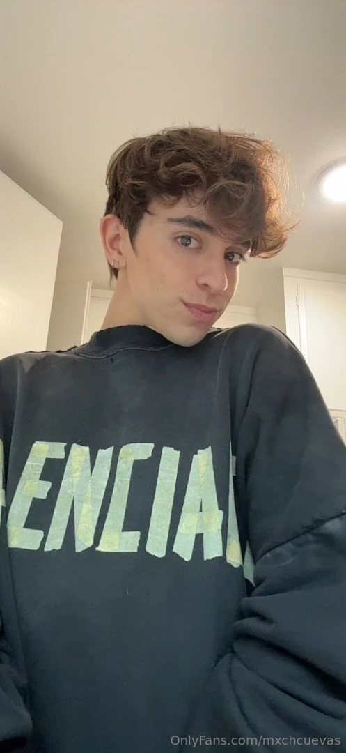 What would make you cum hard solo or sextape 