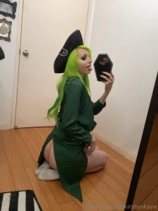 Wanna play with a naughty pirate i don t share my treasure unless you