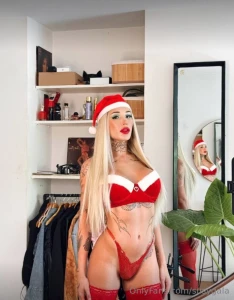 The hottest and flexible ioga instructor all natural michelledosplits part 2