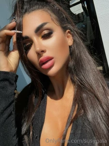 Do you want to see how i touch myself