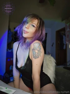 Miss me miss me betcha wanna kiss mee 3 i ll be doing spicy lives part 1