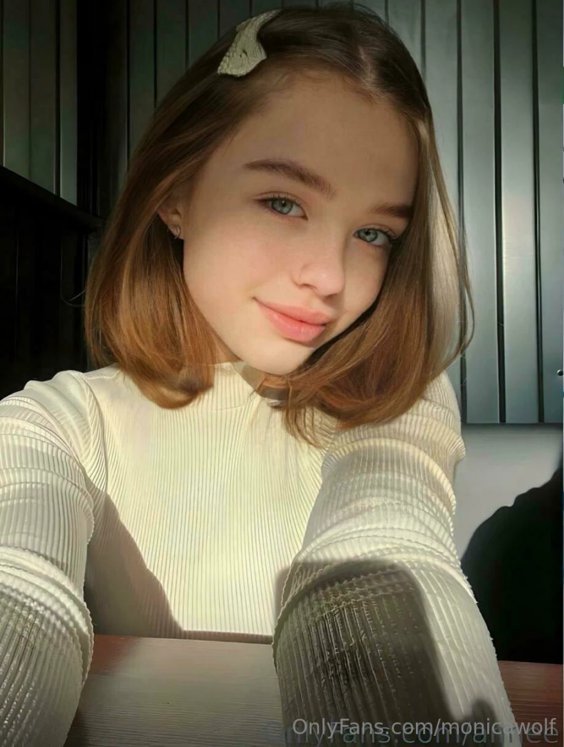 Bustycute is wet right now this obedient slut bustycute wants to be part 827 