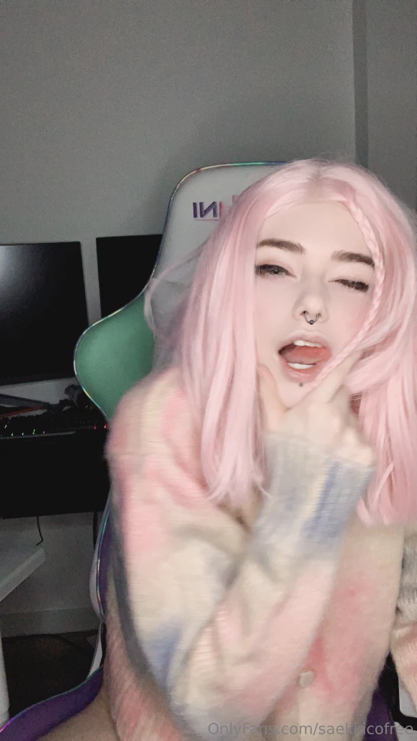 I wonder where this sweater is now 
