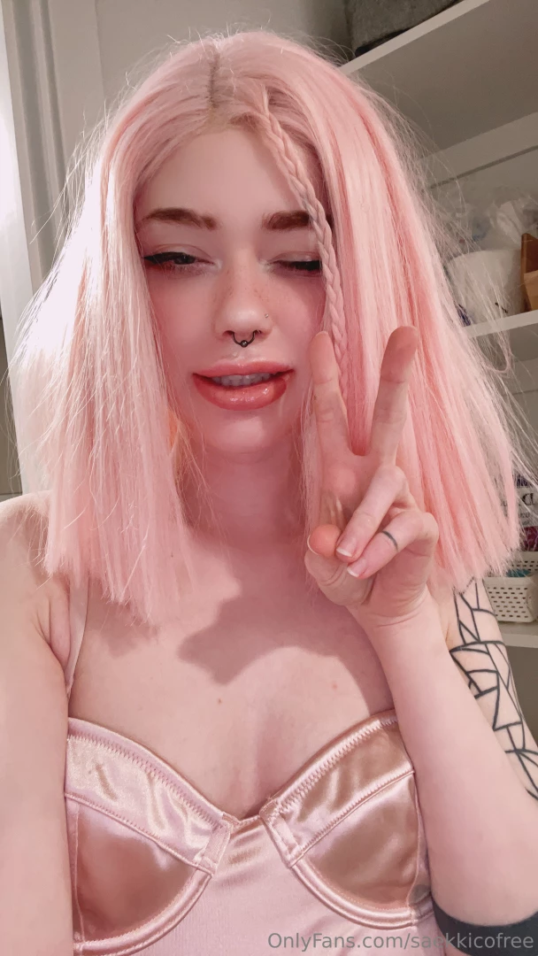 Looking back on these pics i think i aged backwards 