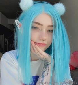 Blue hair dlc unlocked open message for feet pics 3 part 2
