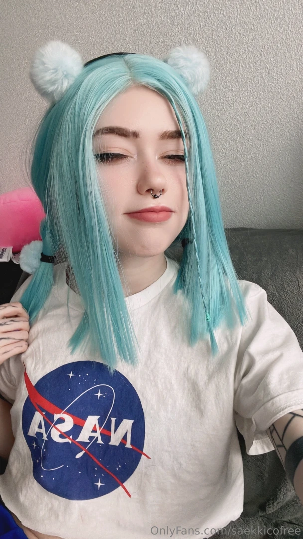 Blue hair dlc unlocked open message for feet pics 3 part 1 