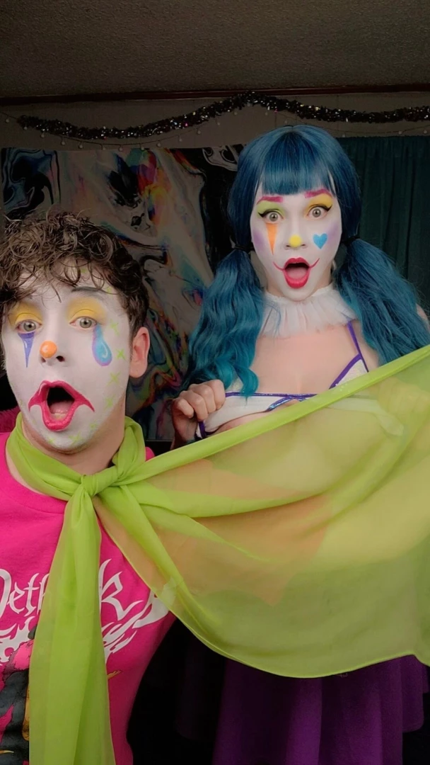 Do you want to see a sexy clown girl bounce her big tits for you 