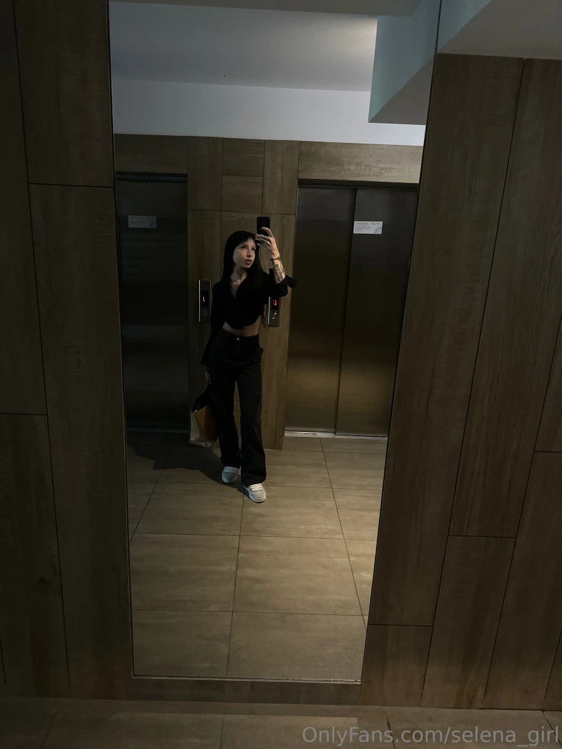 Hi i often hear that guys don t really notice trends in women s 