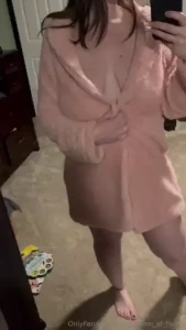 Sneak preview of what s to cum tonight fyp pregnant pregnancy preggo