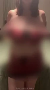 Milf-mas has come one again and this time i m here to show off my mom