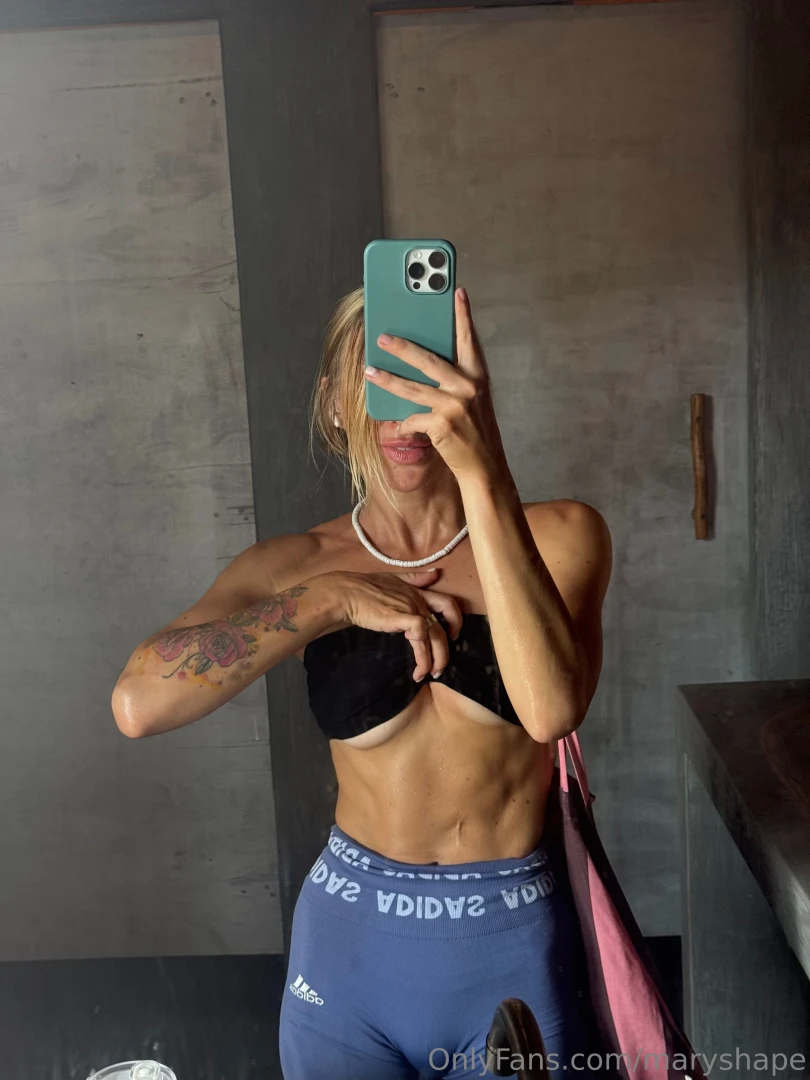 Sweaty morning here nakedmary is without the top 