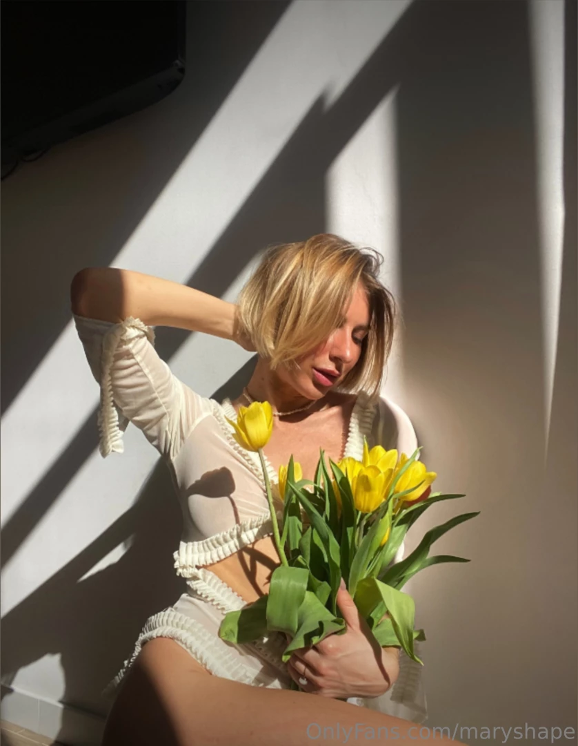 Only accept apologies with flowers 