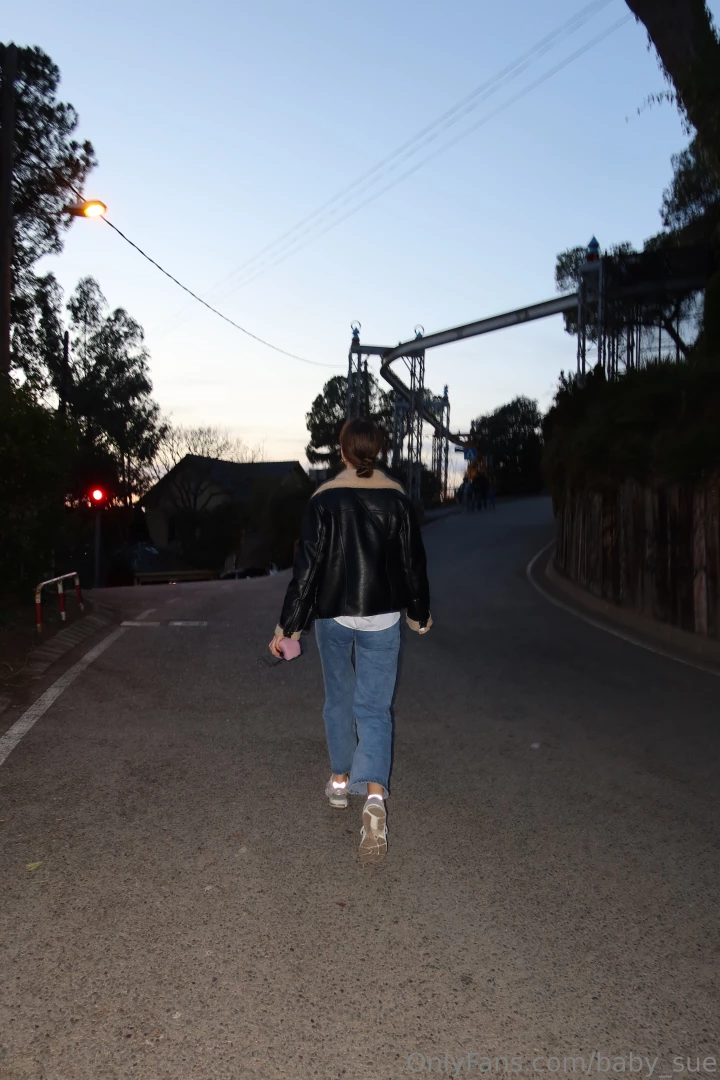 Walking along the beautiful streets i felt cool and fresh i really 