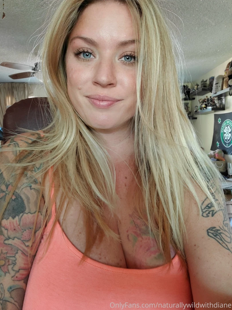 Yay new eyebrows and new feet thank you to everyone who chipped in for 