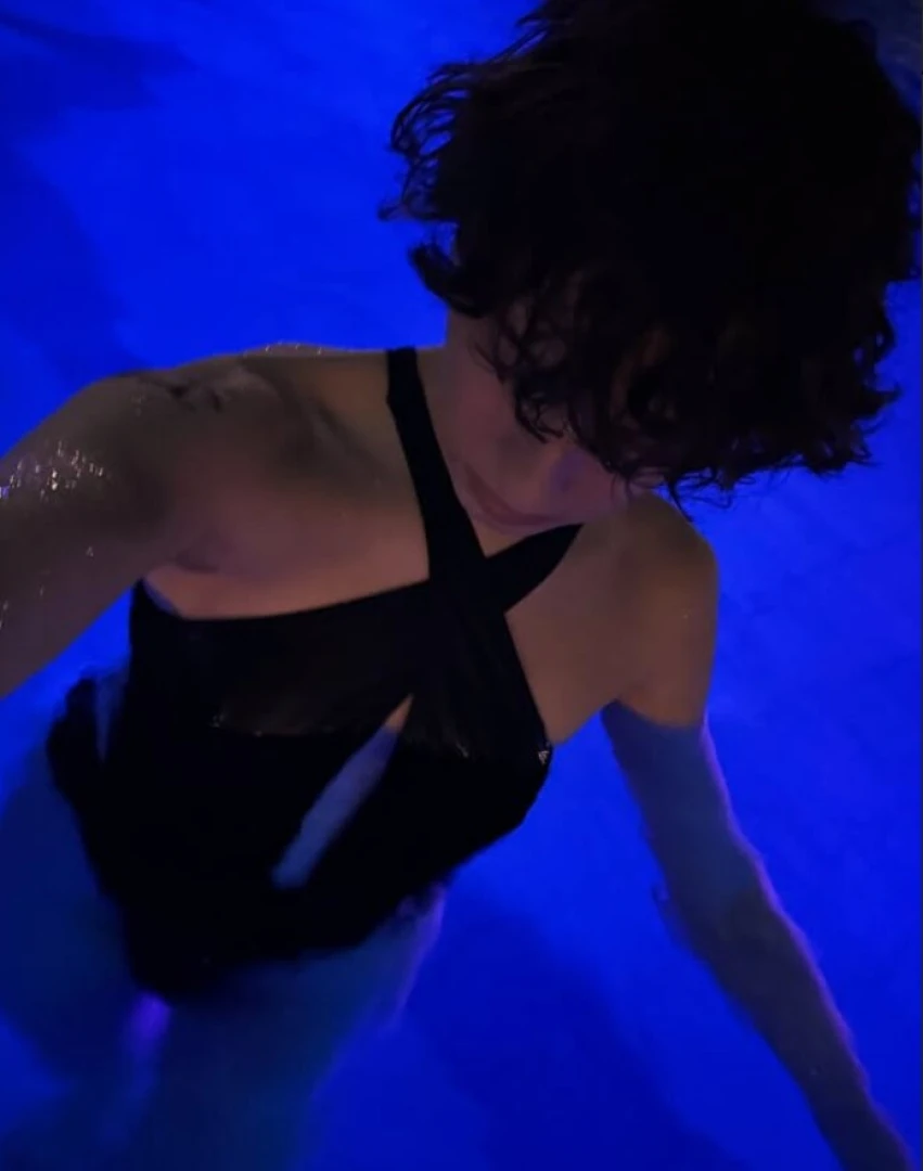 Smile if you want me to take it all off 