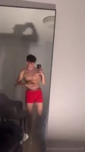 See it all on my paid page https onlyfans com itsdannye18