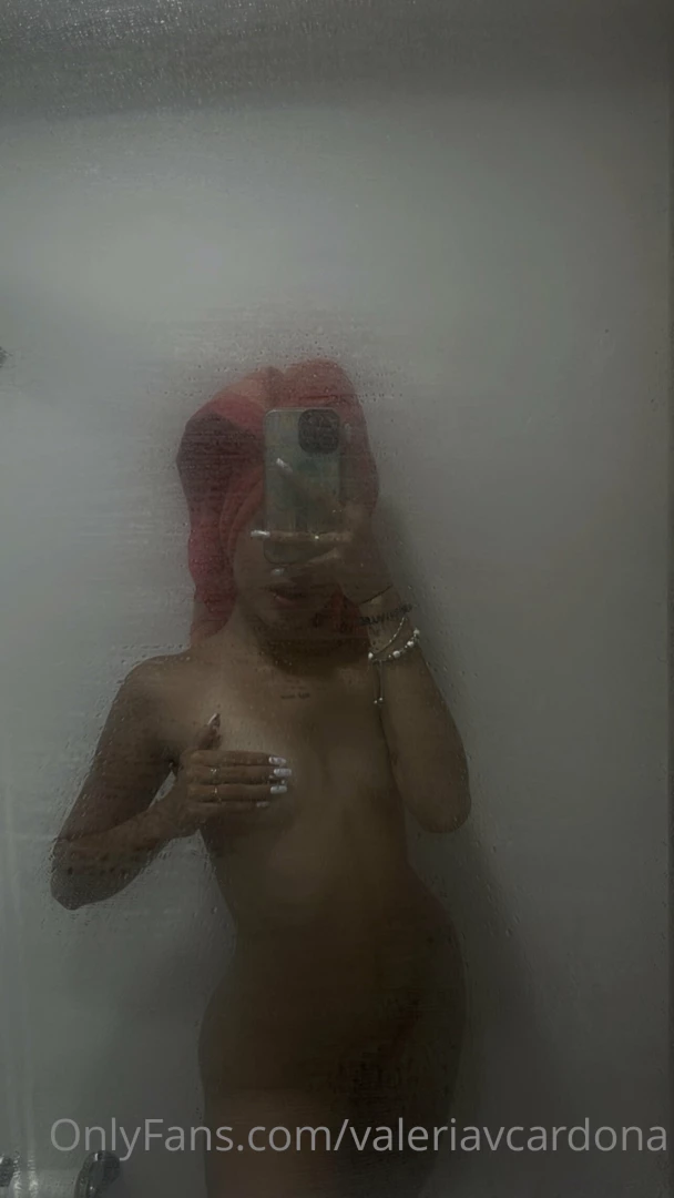 Te ba as con agua caliente o fria 