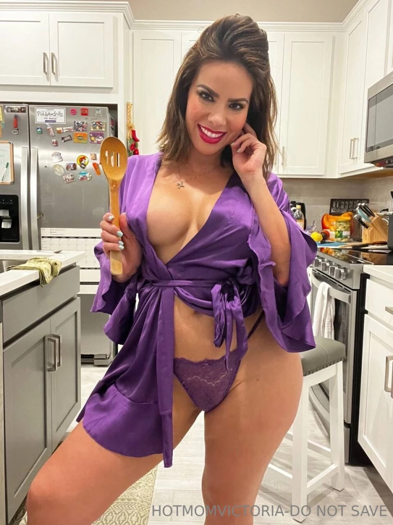 I want you to use this on my clit 