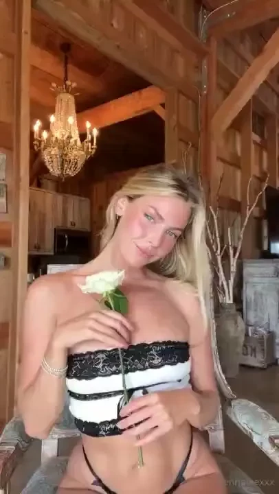 A flower from me to you 