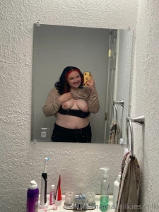 I hope you all have had a good week mine was pretty fun and busy i m