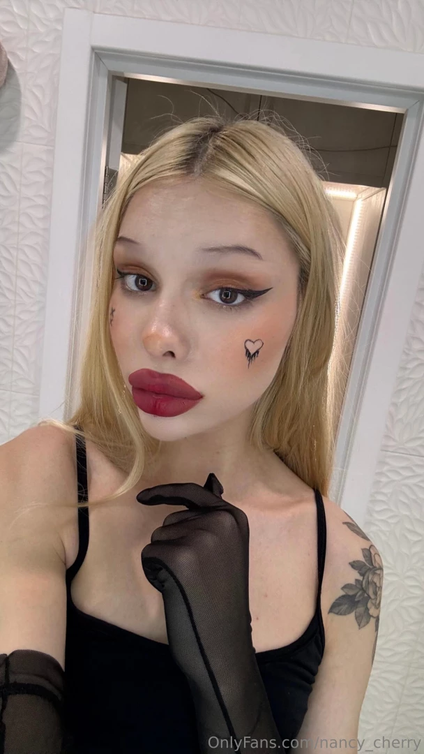 Just me a cute outfit and lots of playful ideas ready to meet them 