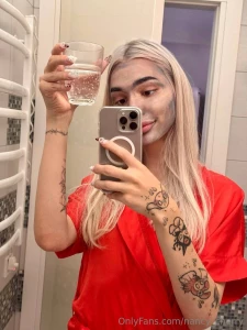 Today is going to be a busy day for me first a workout then shopping -