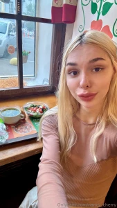 Hi friends my birthday is coming up and i m in preparation so many