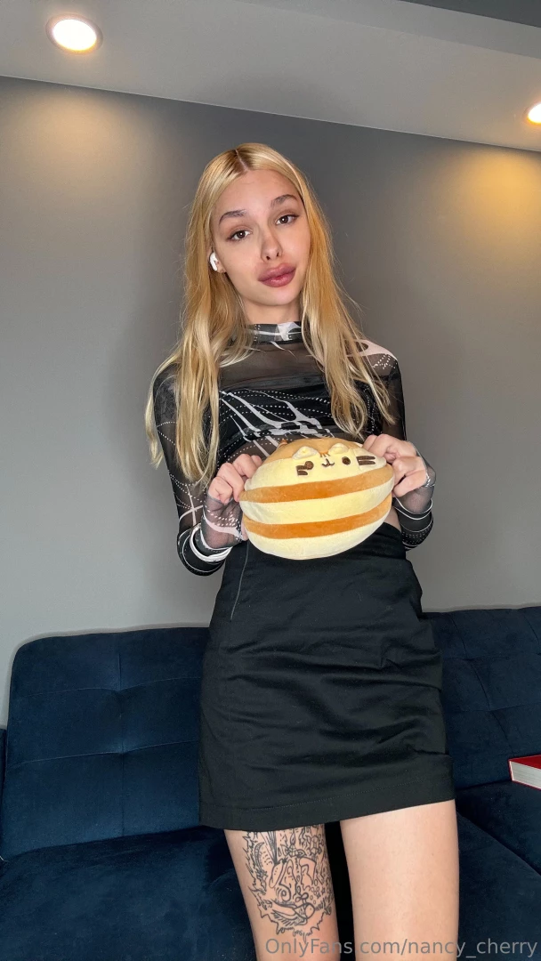 I have a habit since childhood of sometimes sleeping with toys i know 