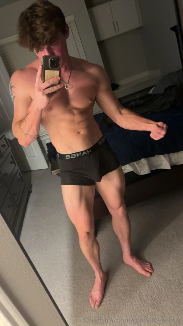 Just posted somethin real soft but if u zoom in close enough u might 