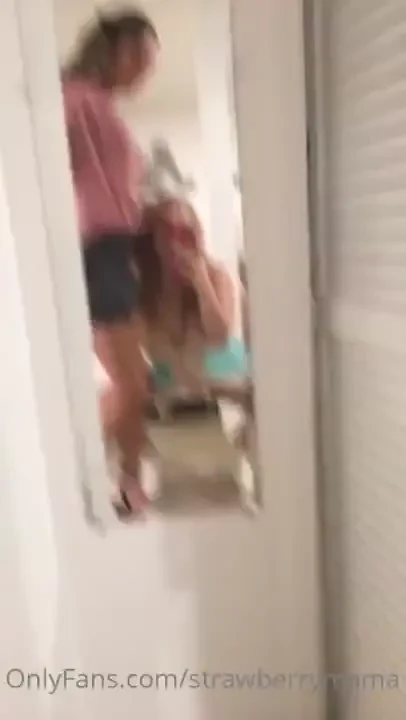 Me and my bad bitch iris message me for her link part 1 