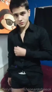 Vengo de una fiesta muy caliente tome demasiado que me empiezo a