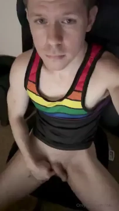 Anyone else into quick looping cumshots i d love to see any you might 