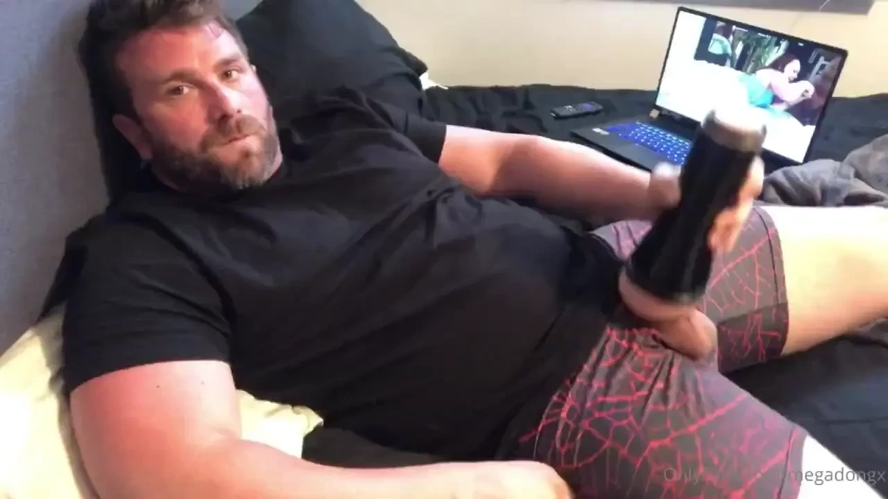 Watch hotwife porn with me and cum 