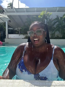 Jump in with me let s get wet