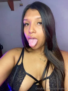 I m the most naugthy girl who love to do all kind of dirty stuff