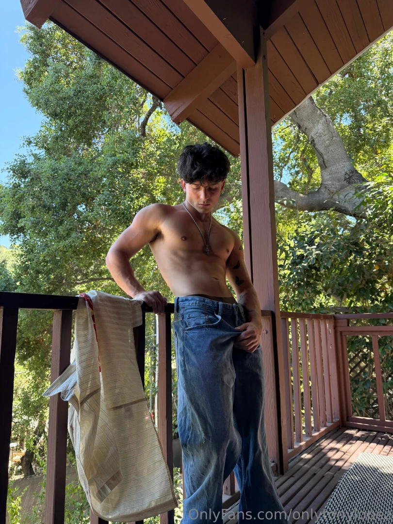 Waiting for you to come home to me like 