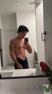 I m fucking horny and wanna cum in your mouth