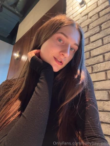 Missing you tonight just me your hoodie and soft music playing wanna