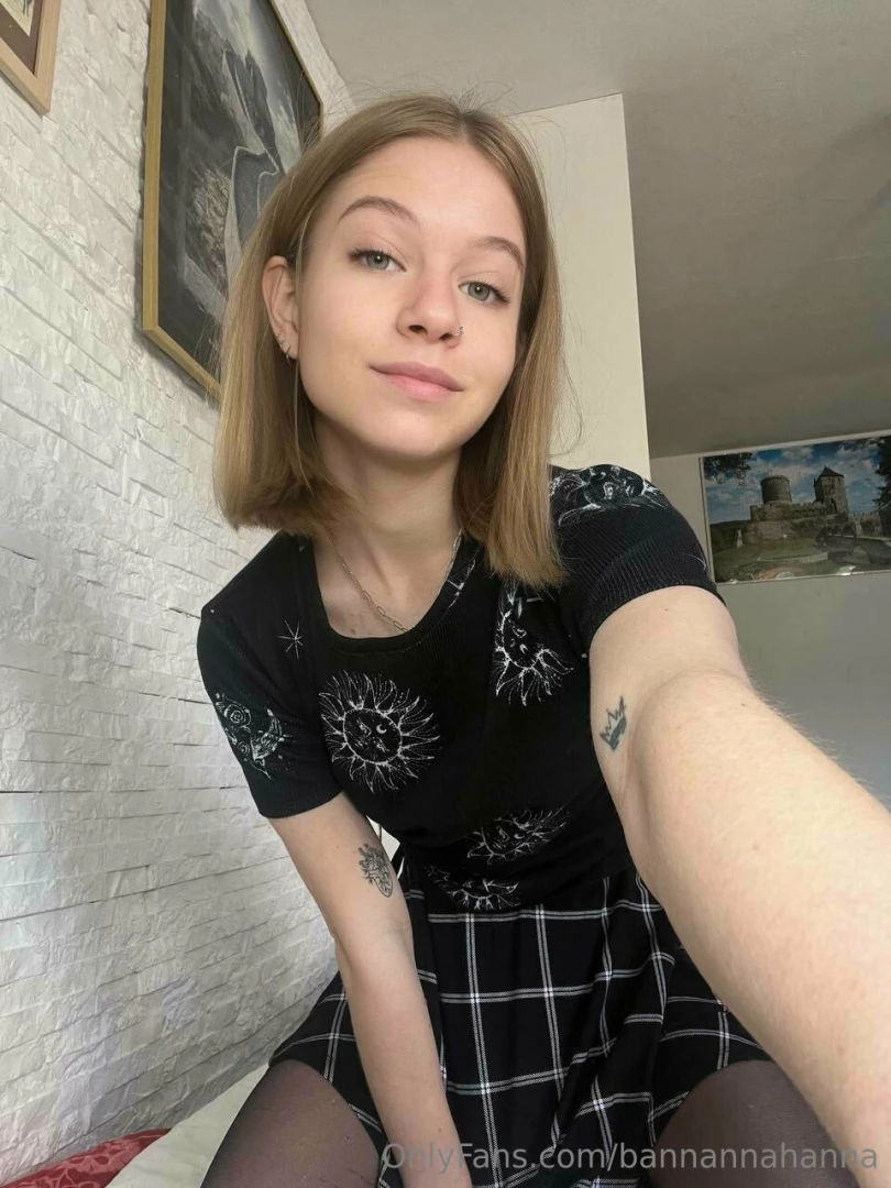 Mood to conquer dark magic and your naked body 