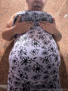 I love that ive been walking around lately looking heavily pregnant part 5